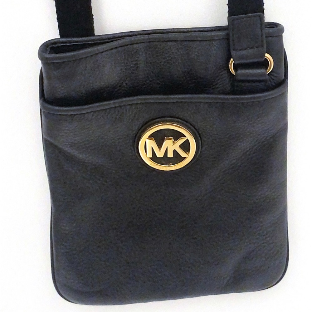 Michael Kors cross body